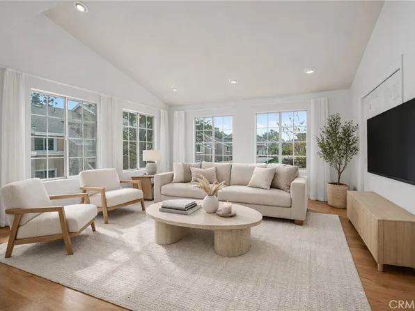 111 Greenfield, Irvine, CA 92614