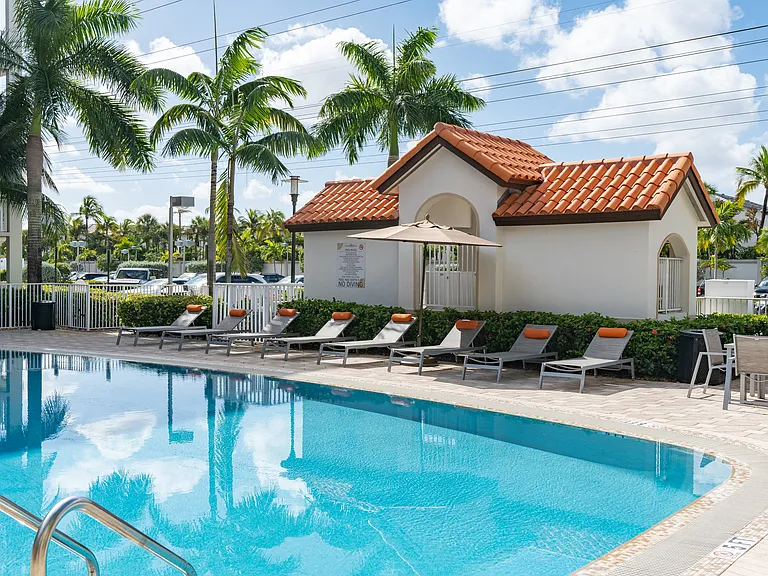 Gran Vista at Doral — Photo 16