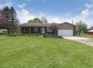 14100 Clintonia Rd, Grand Ledge, MI 48837