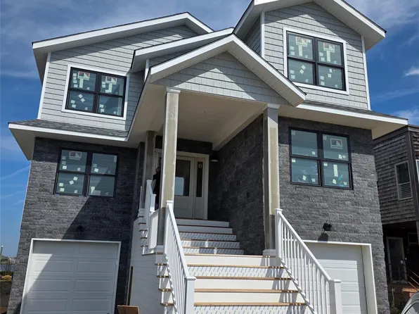 3505 Bay Front Drive, Baldwin Harbor, NY 11510