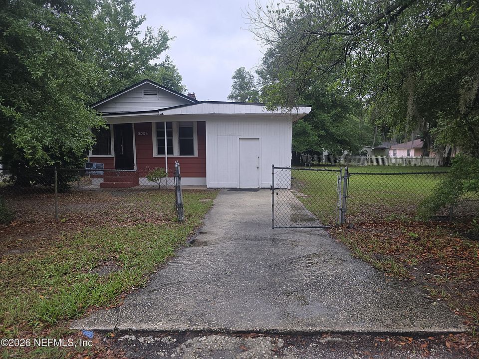 1st image of 9056 8TH Avenue