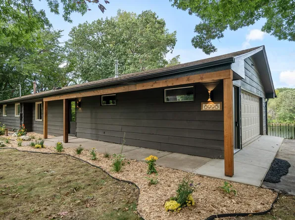 8996 154th St W, Prior Lake, MN 55372