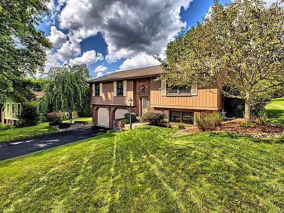 2nd image of 89 Beechwood Dr