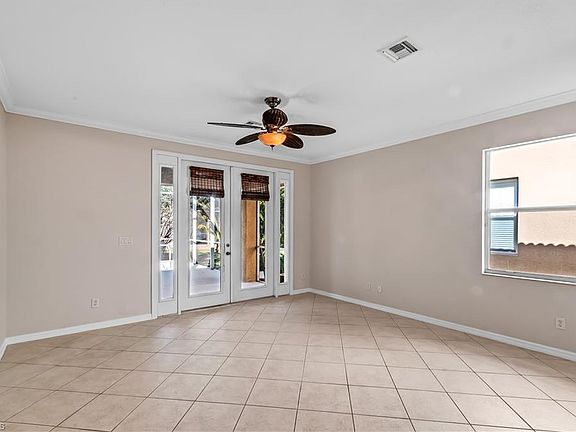 5th image of 17060 Tremont St