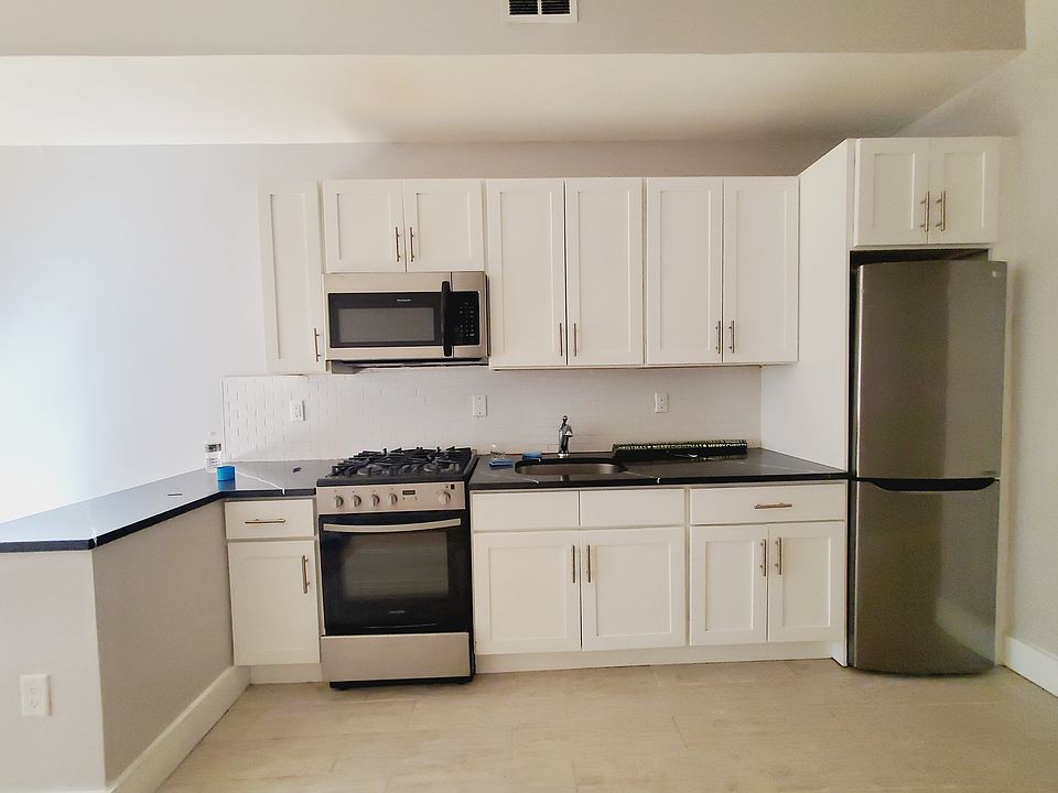 1st image of 407 W Side Ave #1A