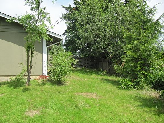 2nd image of 8203 109th St E