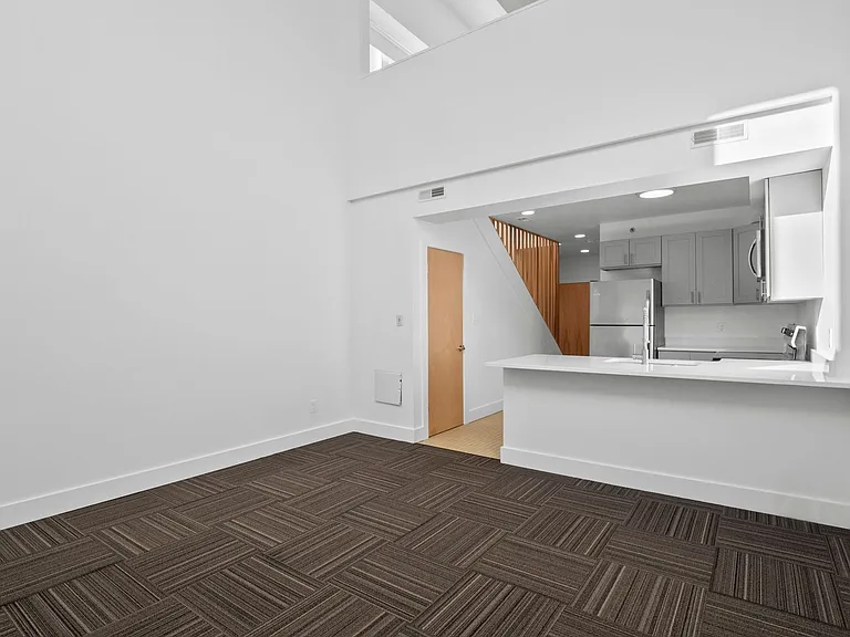 4500 S Kingshighway Blvd #13 — Photo 18