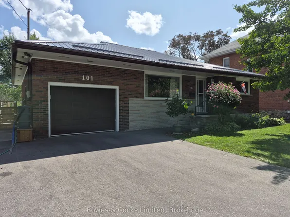 101 Russell St W, Kawartha Lakes, ON K9V 2X5