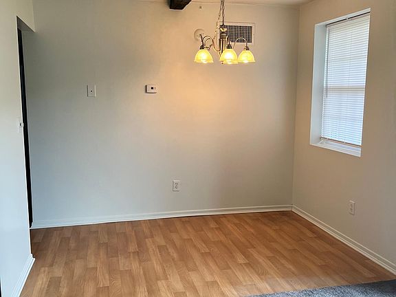 4th image of 12918 N Cresap St APT 64
