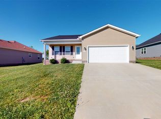 375 Paige Ave, Bowling Green, KY 42101