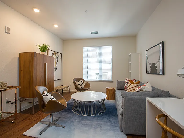 Decatur Point — Photo 17
