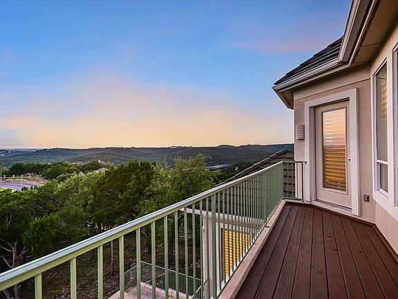 5th image of 4501 Golf Vista Dr