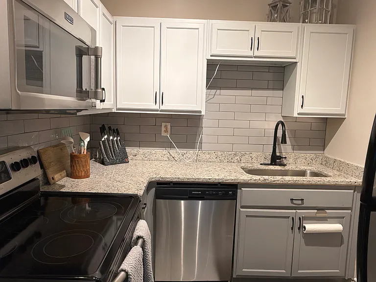 3060 Pharr Court North NW #803 — Photo 13