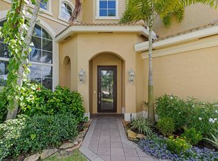 2643 Arbor Ln, Royal Palm Beach, FL 33411