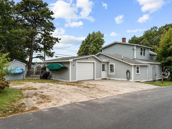 43 Pinehurst Drive, Wareham, MA 02571