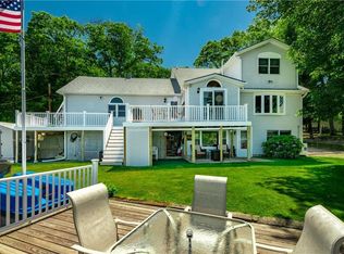 285 Reservoir Rd, Pascoag, RI 02859