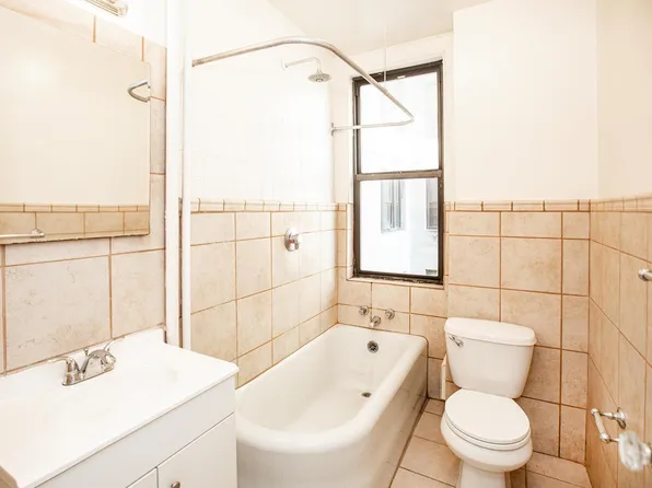 2600 John F Kennedy Boulevard image 27 of 35