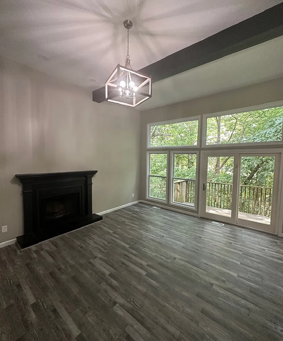 3 bed, 2.5 bath, 1457 sqft, $1,900 — Photo 2