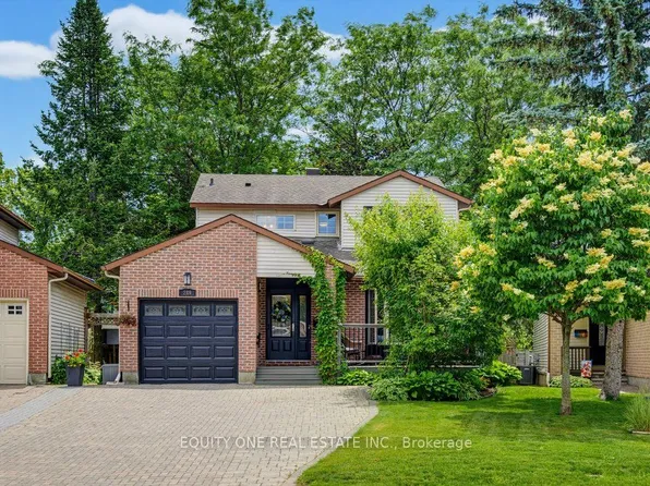 289 Du Grand Bois Ave, Ottawa, ON K1E 2S8
