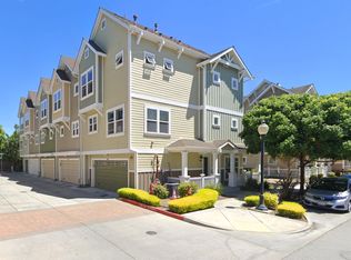 1911 Aberdeen Ln, Mountain View, CA 94043