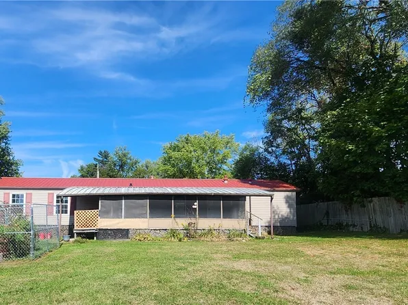 67 E King St, Zanesville, OH 43701