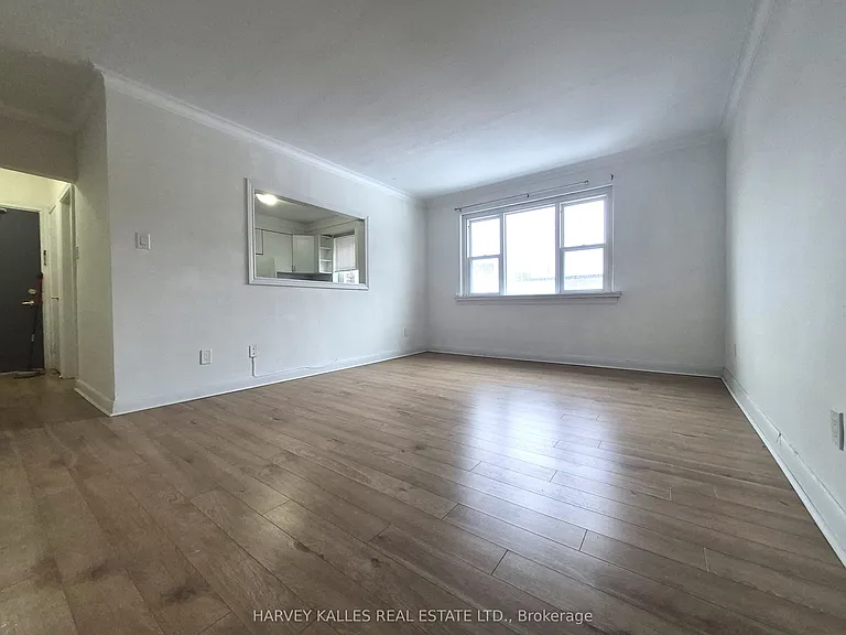 2905 Saint Clair Ave E #12 — Photo 7