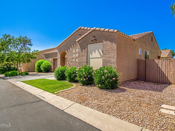 3rd image of 7056 E LINDNER Avenue
