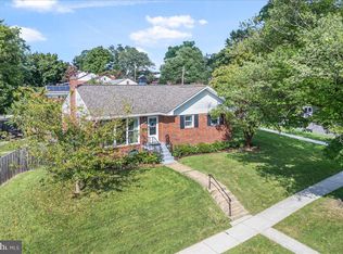 4701 Adrian St, Rockville, MD 20853