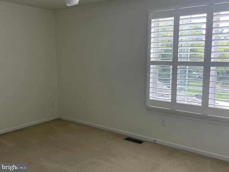 37 Palmer Dr — Photo 11