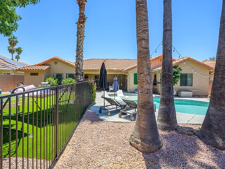 5638 E Helena Dr — Photo 76