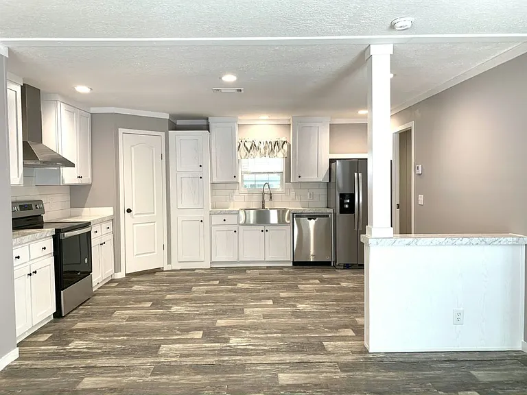 185 Millwood Rd #286 — Photo 6