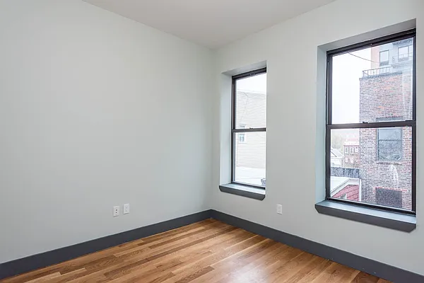 Rented by Nooklyn NYC LLC | media 48