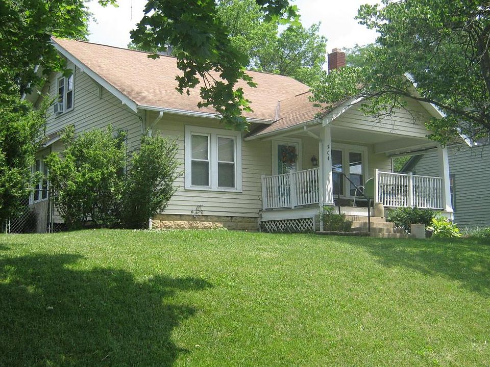 1st image of 504 W 9th St