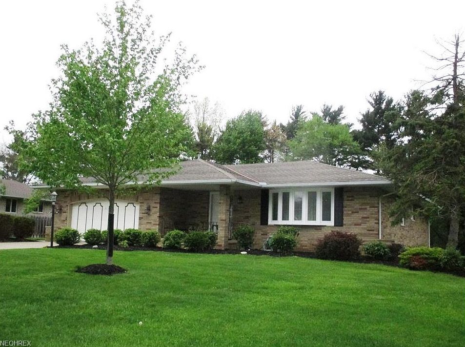 1st image of 12560 Pinebrook Dr