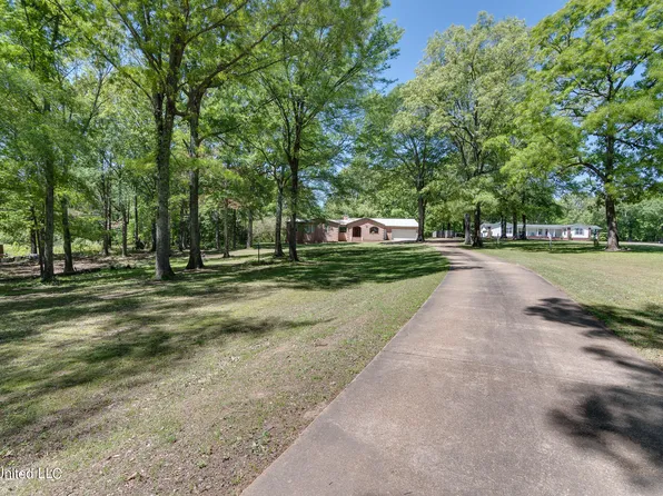 376 Deantown Rd, Coldwater, MS 38618
