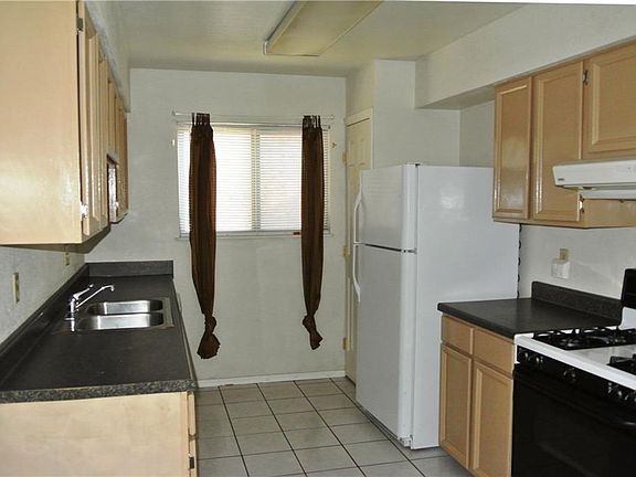 4th image of 1651 Doug Olson Dr