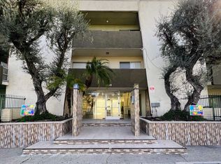 6150 Reseda Blvd #305, Reseda, CA 91335