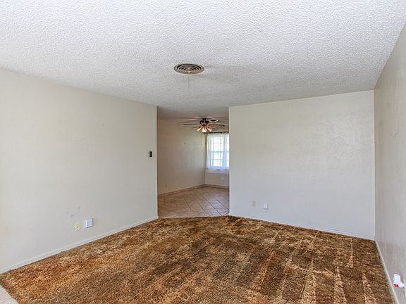 3rd image of 3222 Drexel Ave