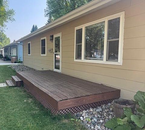 4th image of 1718 7th Ave NW