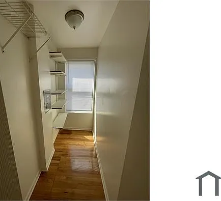 2 bed, 1000 sqft, $1,900 — Photo 3
