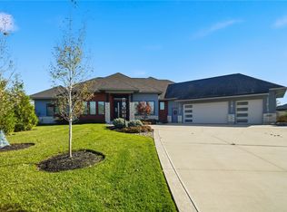 1864 Tossing Mane Ct, Dayton, OH