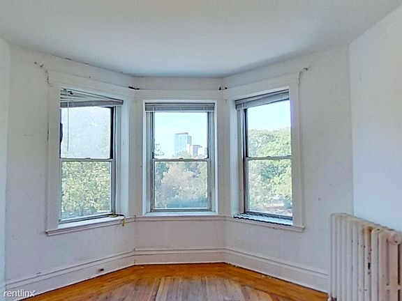 80 Fenway #31 Boston - Fenway Shared Unit Photo 1 (1)