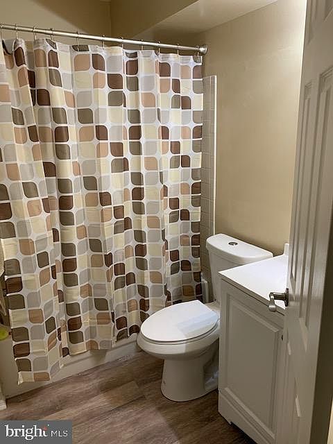 2nd image of 331A Delancey Pl #173