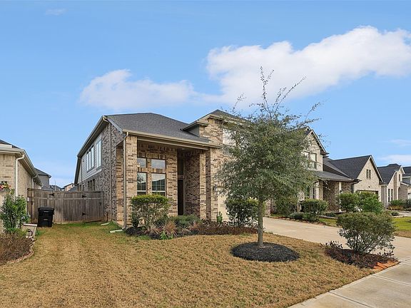 3rd image of 4207 Haven Crest Ln