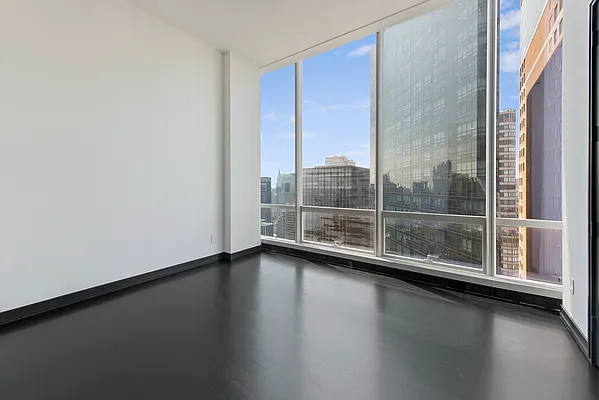 Sold by Mercer Partners International LLC | media 23