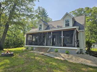 436 Mammoth Rd, Pelham, NH 03076