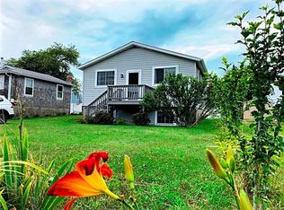 39 Tupelo Rd, South Kingstown, RI 02879