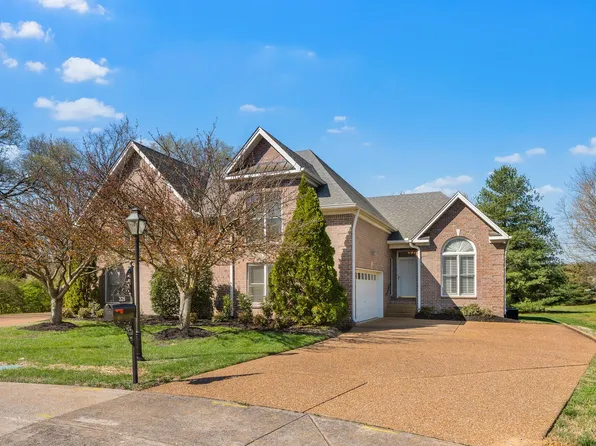 326 Wiles Ct, Hermitage, TN 37076