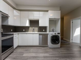 400 Queen St W #1, Toronto, ON