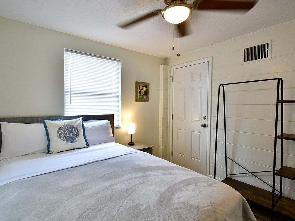 1st image of 2347 Dolphin Ave #14980081